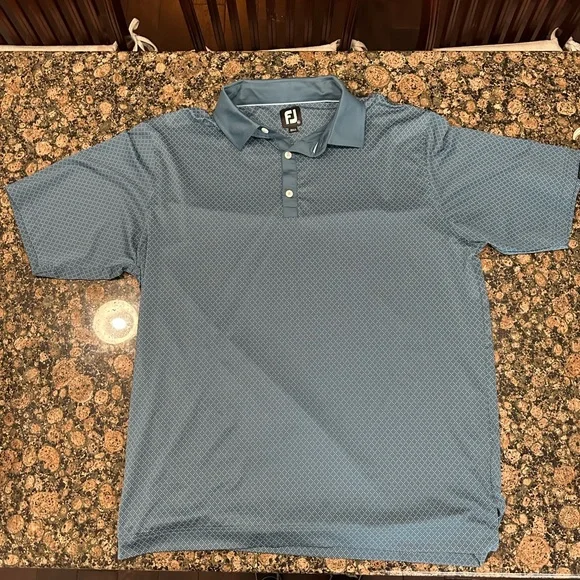 NWOT FootJoy Mens XL Golf Polo - Picture 1 of 4